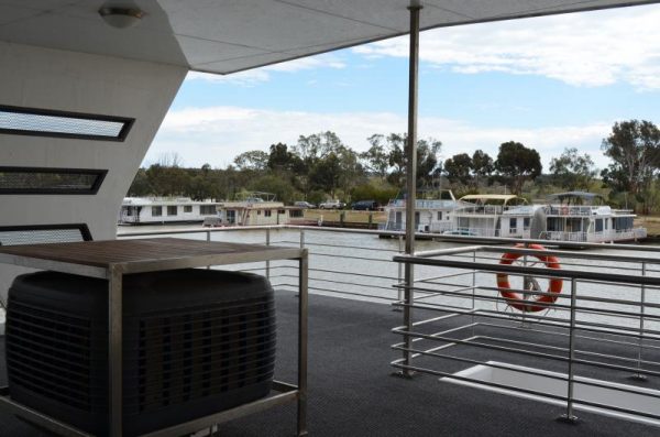 Houseboats for sale