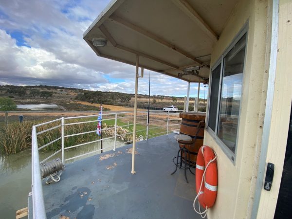 Houseboats for sale